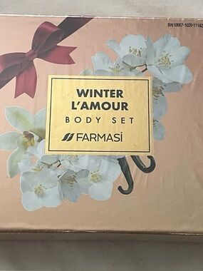 Farmasi Winter L’Amour Body Set Brand New In Box - Sealed